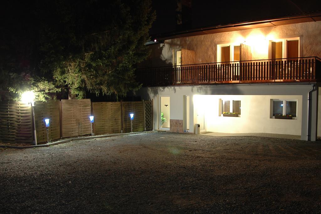 Penzion V Roklich Říčany Exterior foto